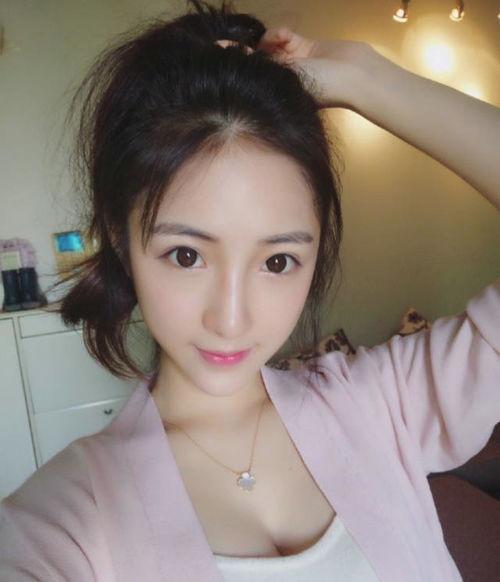 网红手机壳 高颜值美女,高颜值美女生时尚必备单品