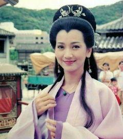 小青吃瓜叶童赵雅芝,童赵雅芝演绎经典